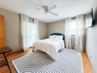 Spacious Home in Quiet Neighborhood - Half Mile from Historic Gallatin Square