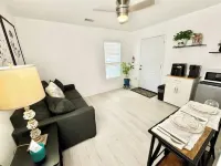 Charmingstudio+WIFI+close to main shopping centers