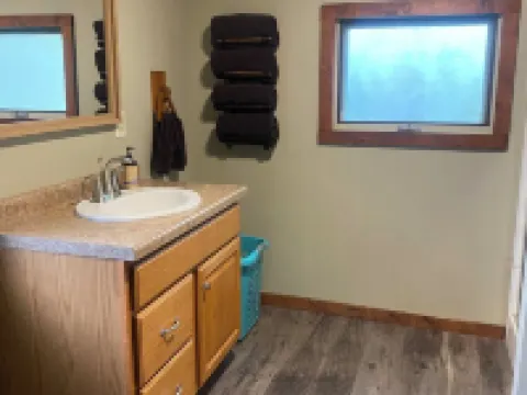 cabin centrally located near Crivitz WI 斯蒂芬森酒店