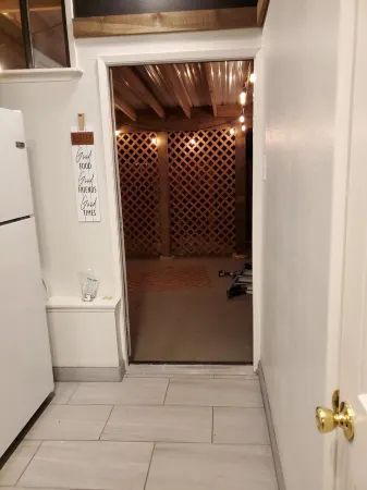 Downtown Fairview BunkHouse Отели в г. Фэрвью