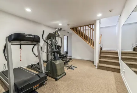 New Deck!  Private 1 Acre Family Friendly Home - Heated Pool, Home Office & Gym