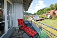 Großzügiges Helles Penthouse mit Balkon in Ruhiger Lage Hotels in Kulmbach