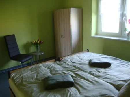 Vacation home Am Wolfspfad with wildlife observation, unique nature, near Waldbad Отели в г. Бисмарк