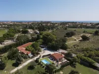 4 BED VILLA 1500 M FROM THE BEACH SECURE SHARED POOL