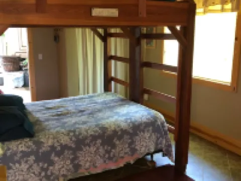 Waterfront Cabin With Sand Beach On Pristine Shell Lake 謝爾萊克酒店