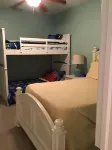 3 Br/3Bath Lakefront Condo-Sleeps 8 Beach Level-Indoor Pool , Private Beach Hotels near Pucker Up Candy Shoppe