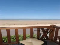 La Cremaillere Hôtel-Restaurant Hotels in Saint-Aubin-sur-Mer