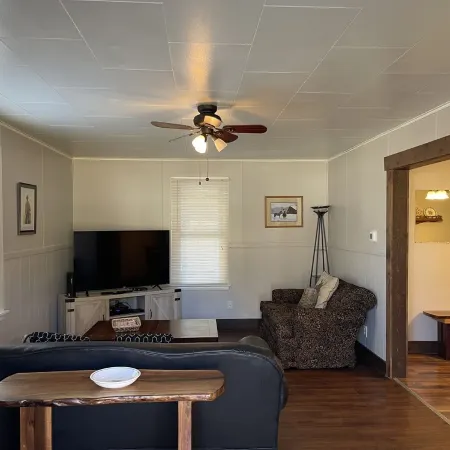 Downtown Cody!!! Bobbi's Bunkhouse on Alger