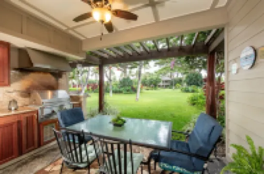 Tropical Ground Floor Unit at Mauna Lani Palm Villas w/ Beach Club Access