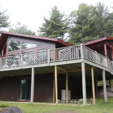 Luxury Mnt. View Cabin with game room, hot tub, fire pit and private ski trails