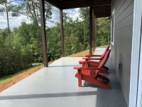 Butterfly Mountain Cabin for 8 w/amazing view+wifi, 3 bdrm, 3.5 bath, & firepit