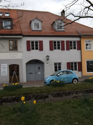 newly furnished apartment in the center Because home for 2 persons