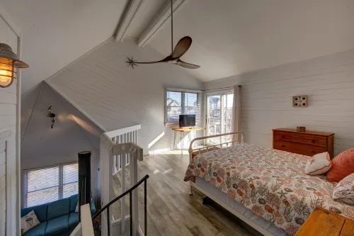 Semi-Oceanfront home with direct access to the beach!