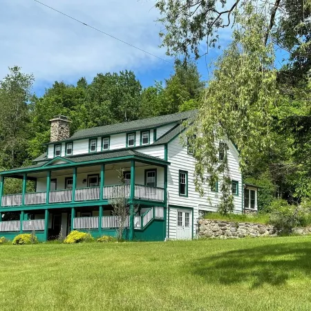 Mountain View Loj overlooking the majestic Adirondack Mountains & Ausable River