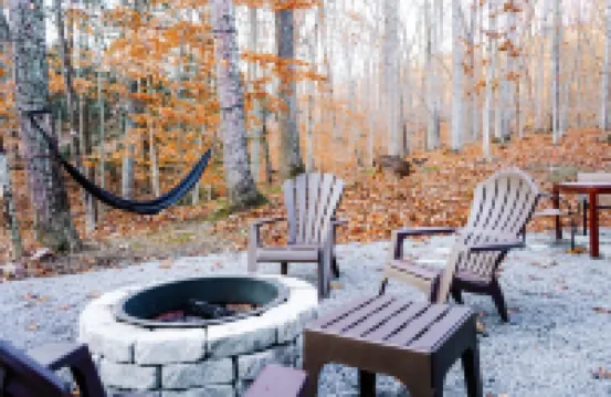 BLVCK Cabin w/ HotTub in the Mountains near Bushkill Falls