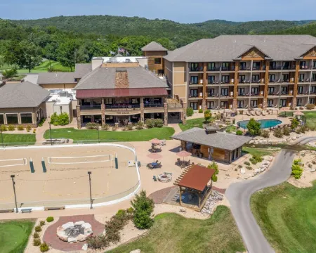 4BR/3BA Old Kinderhook Family Gathering and Golfing Getaway!!! 拉塞爾酒店