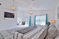 Shady Oaks Lake Coleman Retreat