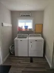 Modern Comfort in Downtown Victor