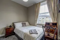 Modern property - great location with parking