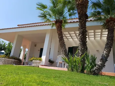 VIlla Brancasi with swimming pool Torre Guaceto 주변 호텔