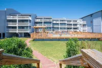 Top Floor Carolina Beach Condo ☀ Private Beach Access ☀ Oceanfront Pool - 2-Star