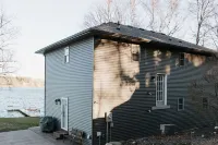 Ideal Summer Getaway! Two-story lake home on Rush Lake near Rush City/Cambridge
