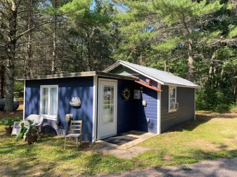 Blue Birch Cabin - Hatfield, WI