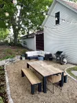 Meredith Charmer-walk to lake, town, shops, & boat launch