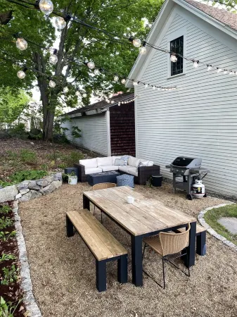 Meredith Charmer-walk to lake, town, shops, & boat launch