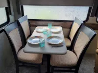 Couples paradise-king bed/AC/kayaks for your use/fishing/snorkeling/diving