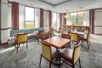 Hampton Inn Louisville-Northeast - breakfast