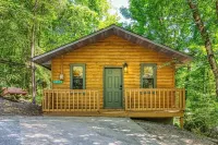 Smoky Mountain Haven!  Hot Tub, Private Deck & Cozy Vibes! - 4 Sao