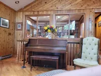 Beautiful Lake House on Schroon Lake with private beach and dock slip-4bed/4bath