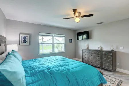 Sebastian Serenity - Poolside Home