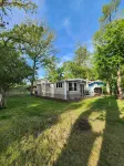 Lake Front, Pontoon, Bunk House