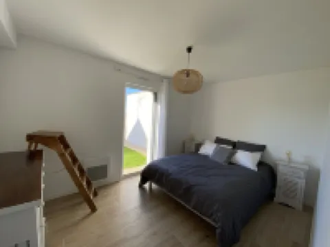 House Gîte 300 m from the beach