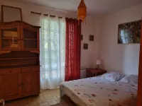 Large family house, large garden in an oyster site close to the beach Hotel a Saint-Pierre-d'Oleron