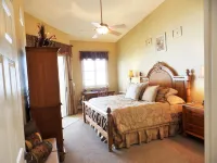 Direct Ocean Front Penthouse, Vacation In The Lap Of Luxury !