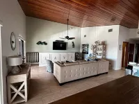 Fun in the Sun! Private Pool, 37' Dock and Cabana Club! Hotels in Key Colony Beach