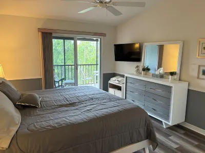 ACTIVE CONDO COMPLEX. Nestled at a nature preserve, SURVIVED MILTON!!!