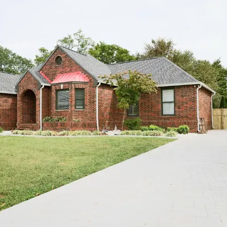 Cozy ranch house that's 10-15 minute from Historic downtown & Arrington Vineyard
