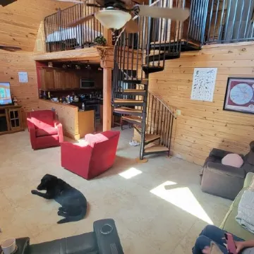 Cabin with Boat Dock Отели в г. Окичоби