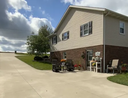 Jemma’s Hideaway in Amish Country