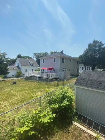 Peaceful Onset Beach Home. 5 Bedrooms, Wareham MA Отели в г. Вэрхэм