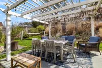 Sweet Mystic Retreat