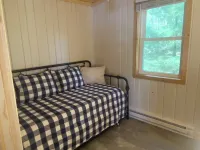 Little Blue Cottage Hotels in Lenroot