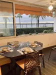 Magnificent 2/4-person beachfront apartment near CAP 3000 생로랑뒤바르 호텔