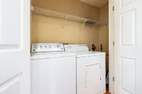 Quiet & Close! 2/2 Across from Acre in Auburn, Al