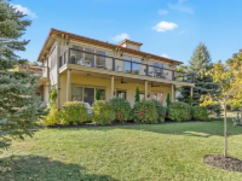 Douglas Retreat - Two bedroom condo with High-Speed WIFI, AC, Washer/Dryer. Hotels in Douglas