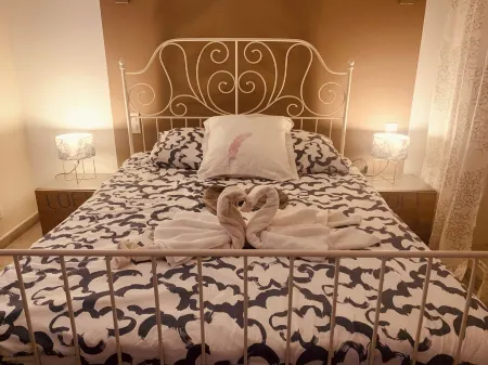 Comfortable Apartment in the Owner's Villa with Private Garden Отели в г. Бигулья